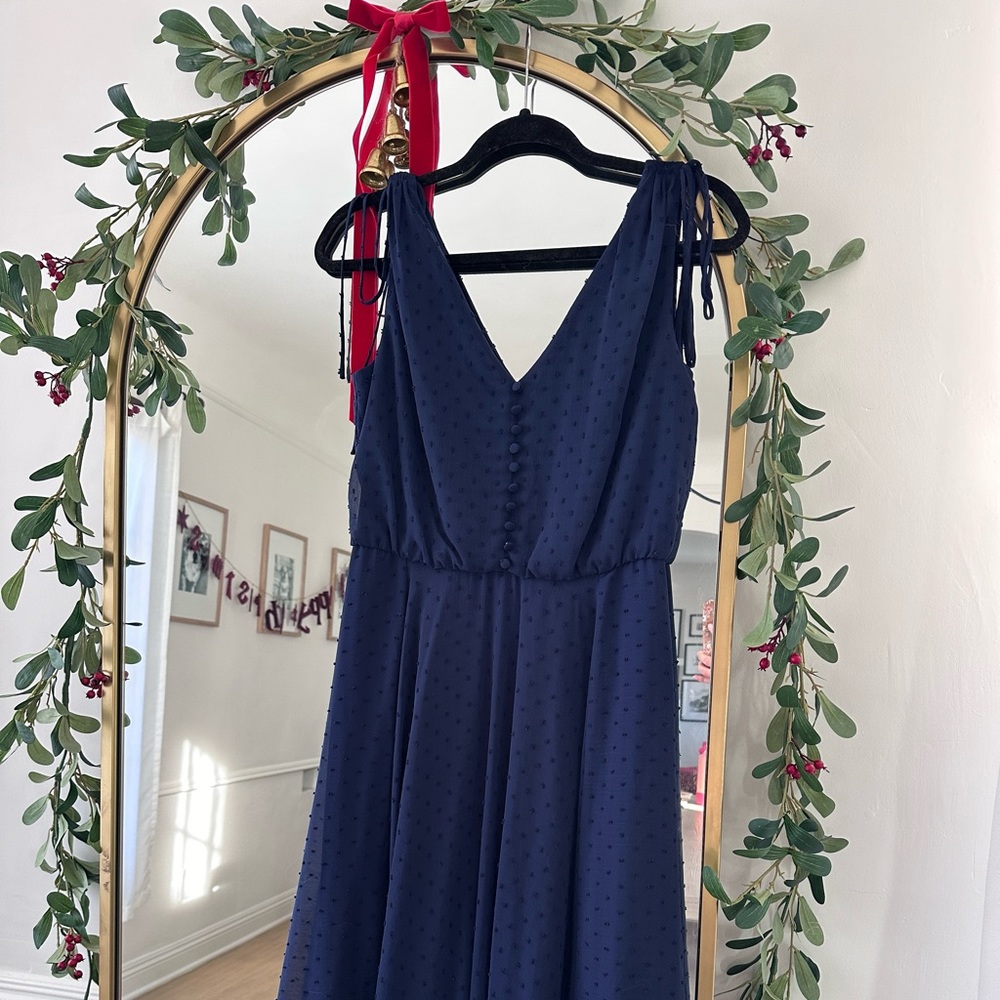 NEW- Gal Meets Glam Dress // Navy Blue // Size 4